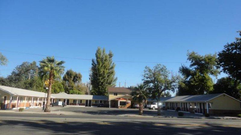 Colusa Motel Kültér fotó